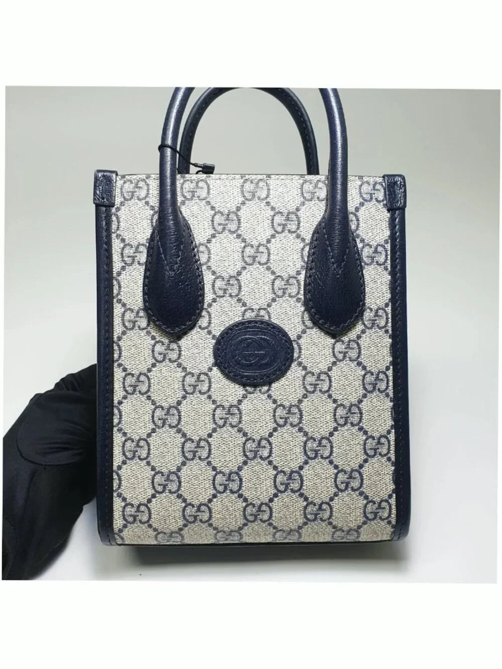 Authentic Gucci GG Supreme Mini Tote Bag Monogram Crossbody - Picture 2 of 11